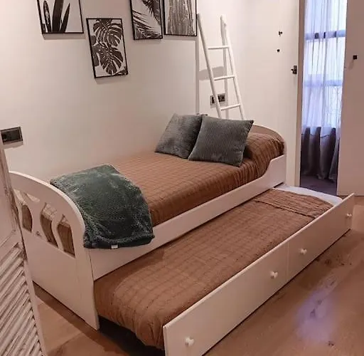 Bermudo Iii Vut-le-784 アパート *